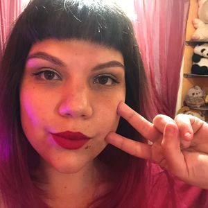 Meet your Posher, Courtney